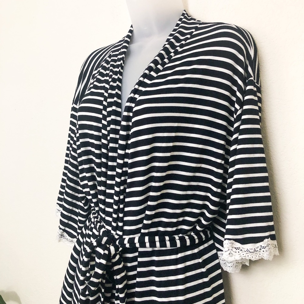 Maternity robe size M